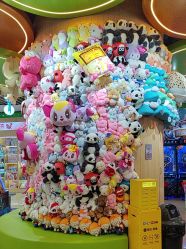 -莫莉幻想儿童乐园(三河燕郊永旺店)