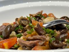 -黔蘑菇四季餐厅(观山湖店)