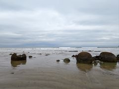 -摩拉基大圆石