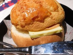 酥皮菠萝油-食大利香港茶餐厅(南亚风情第一城店)