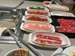 -海底捞火锅(金山百联店)
