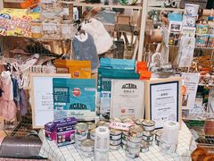 -Pets First伊珊娜洗护·精致美容·家庭式寄养(新会路店)