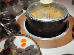 -芸山季·云南山珍菌火锅(人民广场来福士店)