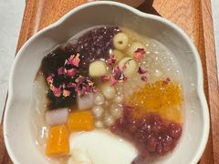 -芸山季·云南野生菌火锅(人民广场来福士店)