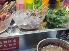 -百品聚旋转火锅(号外店)