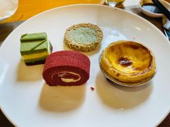 -上海西藏大厦万怡自助餐厅(徐汇店)