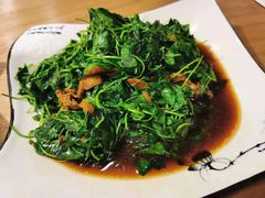 蚌肉金花菜-老苏州大客堂·苏帮菜·松鼠桂鱼·苏州传统小吃(观前街人民商场店)