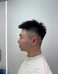 -Z.X HAIR SALON张新美业