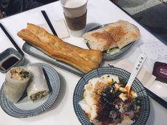 眷村油条-桃园眷村(万象天地店)