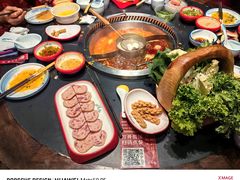 -醉董牛川派鲜肉自选火锅(烟台店)