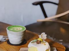 抹茶拿铁-MAISON门前杂货店