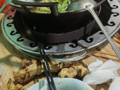 -茸梅路右拐龙虾-农家菜(松江店)
