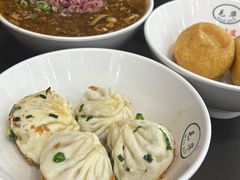 玉兰饼和生煎馒头-毛华美食(清扬路店)