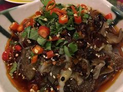 -蘑菇私房菜小馆(杨家坪西城天街店)