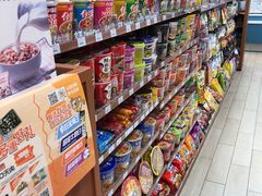 -全家便利店(天目山路三店)