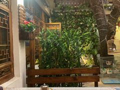 -丽江庭院·云南野生菌·海鲜火锅(鼓楼四合院店)