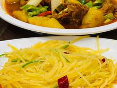 酸辣土豆丝-清真·玛丽亚新疆菜主题餐厅(浙江中路店)