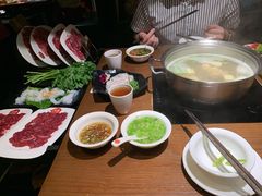 -牛焱·贵州黄牛肉火锅(城西银泰店)
