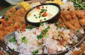 Mixed Steamed with Rice Flour