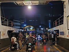 -鱼珠码头(轮渡站)