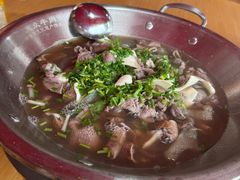 -大众跷脚牛肉馆·非遗传承单位(峨眉山店)