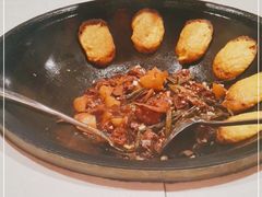 -王老六铁锅炖鱼(长春路店)