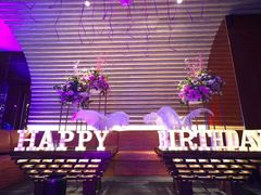 -异次元·LIGHT HOUSE·美食酒廊·休闲露台