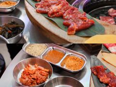 烤肉呼啦圈-玄希浪漫厨房·韩料烤肉(湖滨银泰in77店)
