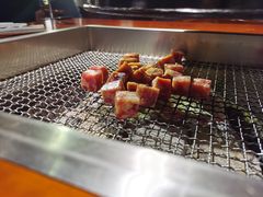 -肉甲韩国木炭烤肉(新壹街1店)