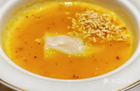 Truffle-Infused Oatmeal Stewed Abalone