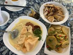 -瑞丰园庭院餐厅·白族传统家常菜