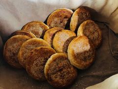 -三兄弟高炉烧饼