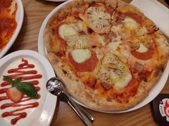 -城市大道红炉披萨烘焙坊