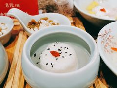 -野山舂·贵州现舂酸汤火锅(鸿通城店)