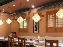 -云海肴·汽锅鸡·云南菜(天山百盛优客店)