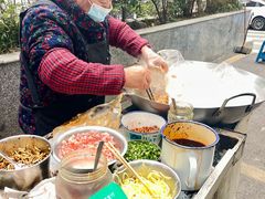 -六广门毛阿姨糯米饭