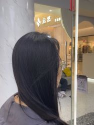 -苏豪路易士·嘉玛发廊