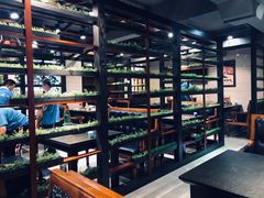 大堂-老万烧烤(典逸心洲店)