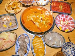 -洱火云南酸菜牛肉火锅(石景山当代商城店)