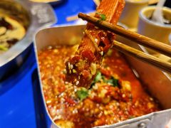 -马路边边串串香(苗栗路店)