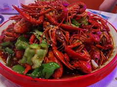 -海盗船. 龙虾烧烤. 酒馆
