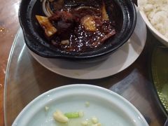 -临街徽菜馆·正宗黄山味