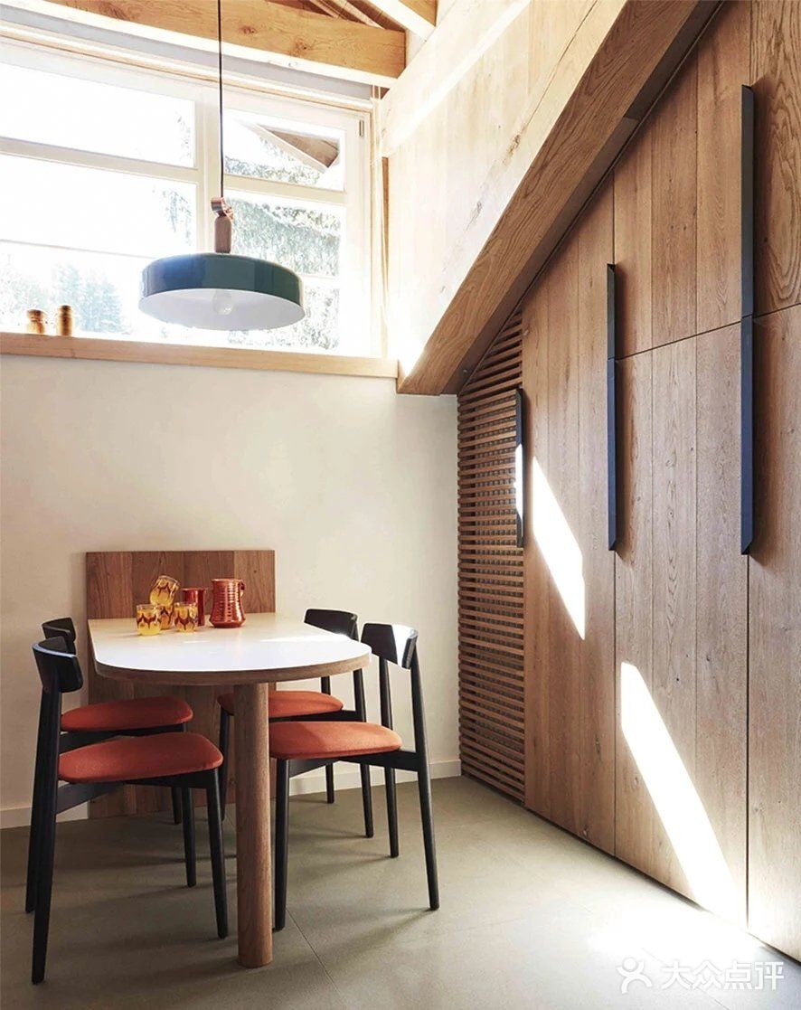 舒适的环境，温暖的色调☀️