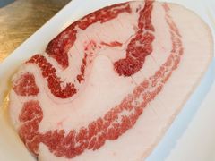 超厚五花肉-韩聚屋韩国烤肉餐厅(新北万达店)