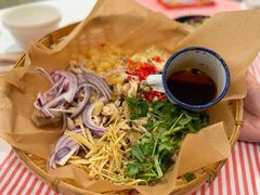 风生水起手撕卤鸡-东排食堂长沙小吃大排档(五一广场店)