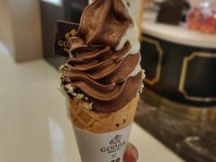 大白兔软冰淇淋-GODIVA(王府井apm店)