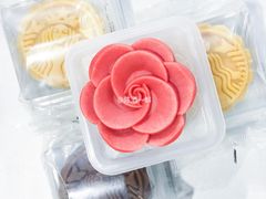 -星巴克臻选(盐城金鹰聚龙湖店)