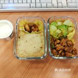 先生从初四上班到现在，大部分时间都是吃我准备的便当