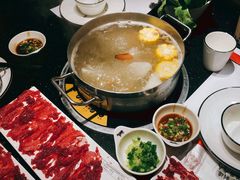 -牛事制造局牛肉火锅(莲岳路店)
