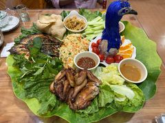 -沐毫傣泐云南菜孔雀宴•手抓饭傣味烧烤(曼听公园店)